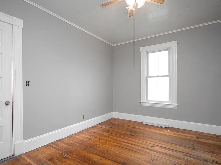 406 Front St #1 — Photo 20