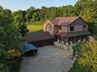 9238 K92 Hwy, Ozawkie, KS 66070