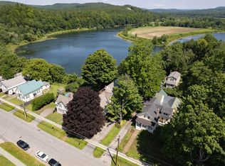 82 State St, Windsor, VT 05089