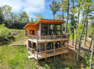 125 Chestnut Ln, Gatlinburg, TN 37738