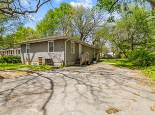 1115 W Elm Arc, Springfield, MO 65806