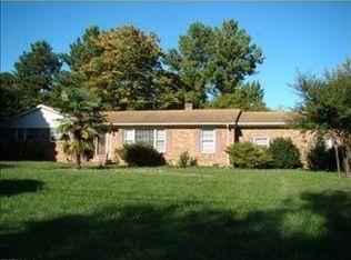 3128 Winchester Ln, Virginia Beach, VA 23452