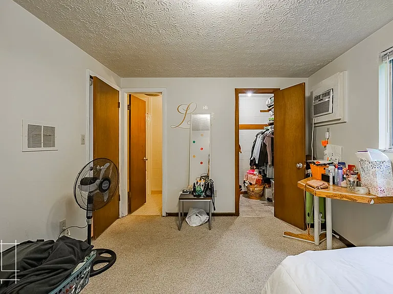 1120-1134 Apollo Pl. — Photo 10