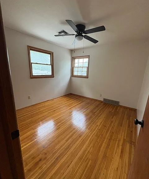 1101 E Denker St — Photo 16