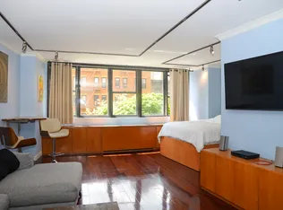 225 East 36th Street 3G image 1 of 14