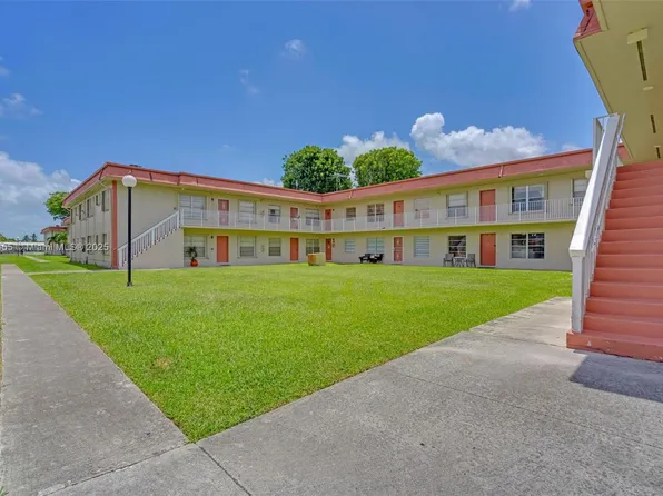 12850 SW 43rd Dr APT 256B, Miami, FL 33175