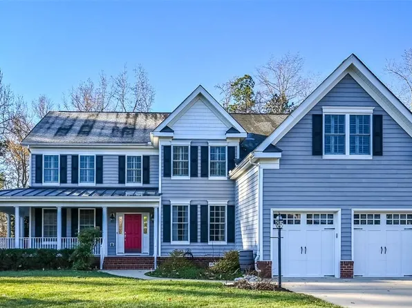 2737 E West Ln, Quinton, VA 23141