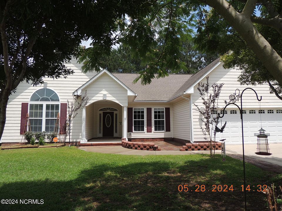 1st image of 303 Chastain Dr