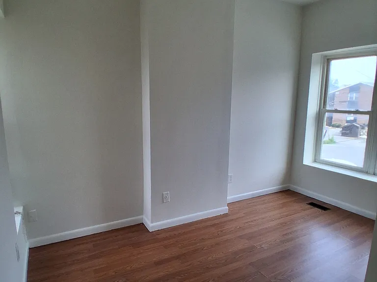 103 W 9th Ave #10 — Photo 5
