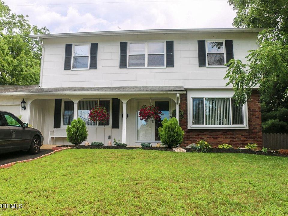 1st image of 1 Lehigh Boulevard