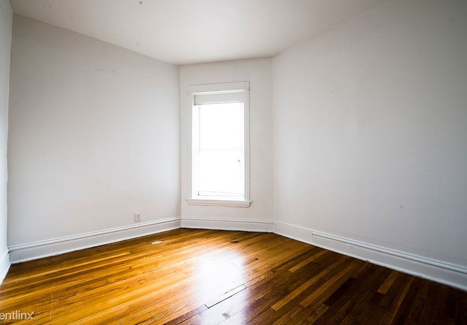 7741 S Normal Apartments Chicago Bedroom_02