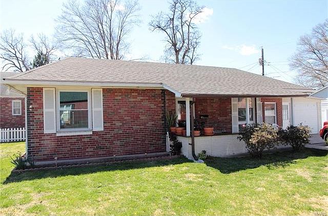 1st image of 621 Boenecke Ct