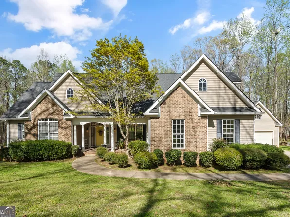 293 Amy Clegg Dr, Gray, GA 31032