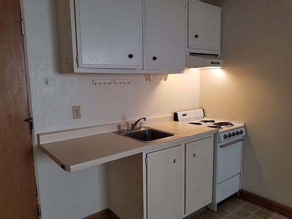 5th image of 135 S Hancock St APT 205