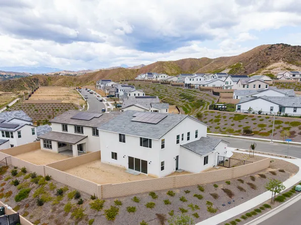 28704 Orange Park Dr, Castaic, CA 91384