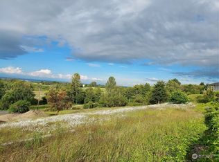 9999 Moonlight Dr, Sequim, WA 98382