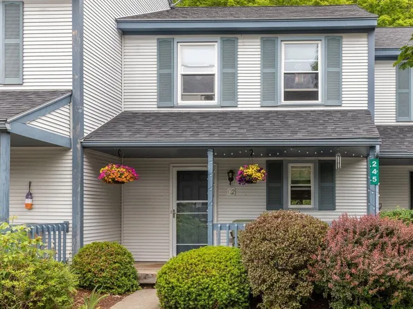 245 Lyman Meadow Road #Q-2, Hinesburg, VT 05461