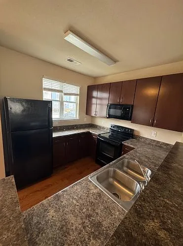 1600 Wards Ferry Rd #806 — Photo 5