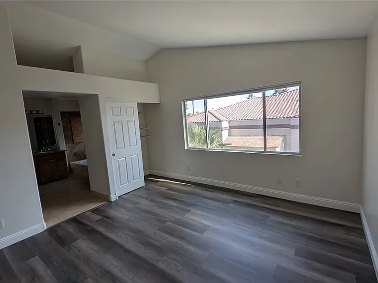 2670 Ridgewater Cir — Photo 13