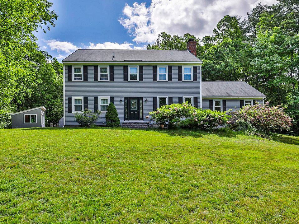 1st image of 27 Oak Hill Drive
