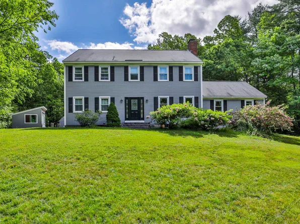 27 Oak Hill Drive, Amherst, NH 03031