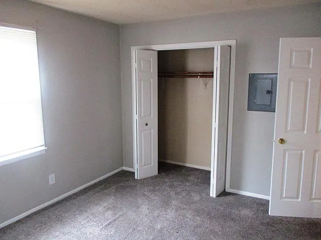 710 Douglas St — Photo 5