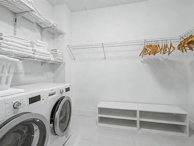 2301 Collins Ave #1210 — Photo 20