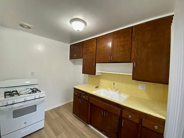3848 Nicolet Ave. — Photo 11