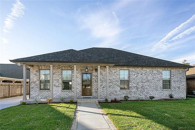 1st image of 3516 Despaux Dr