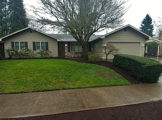 535 Stonegate St, Eugene, OR 97401