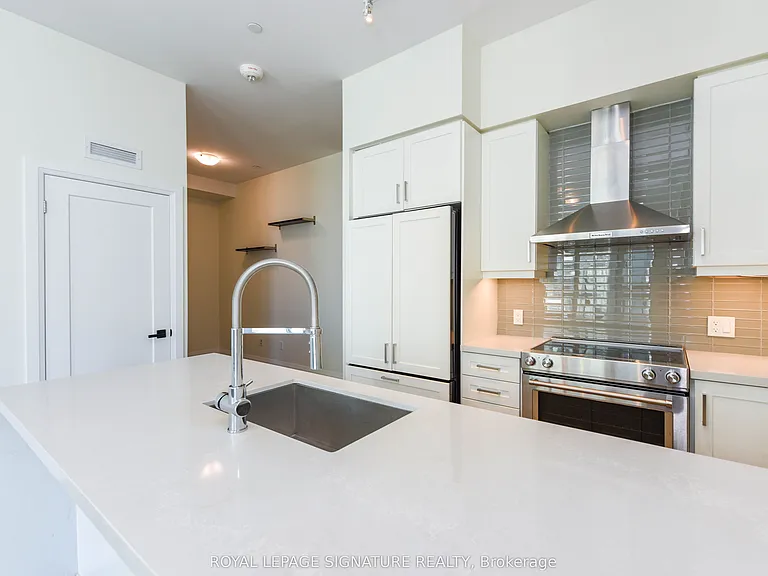 4055 Parkside Village Dr #Penthouse 3 — Photo 10