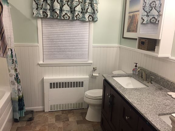 First floor bathroom 