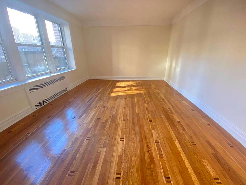 1st image of 62-82 Saunders St #4Y