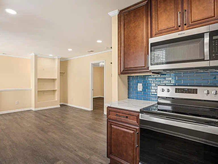 2112A Sanborn Dr — Photo 24