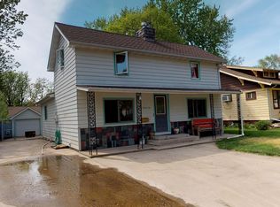 1039 Idaho Ave SE, Huron, SD 57350