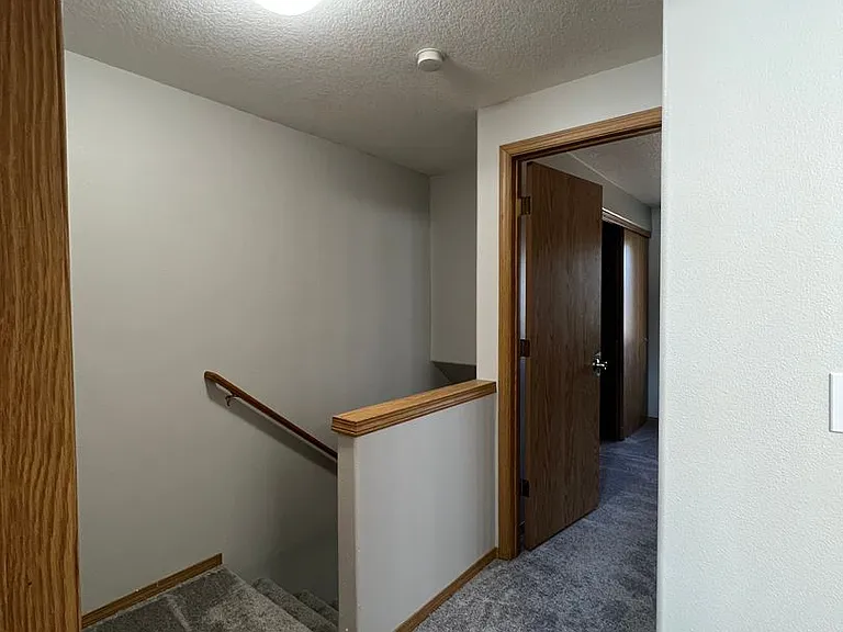 Garden Apartments — Photo 32