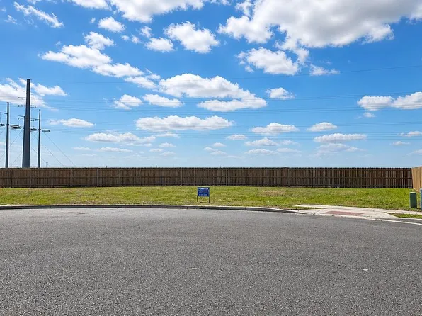 1526 Stirrup Cir, San Benito, TX 78586