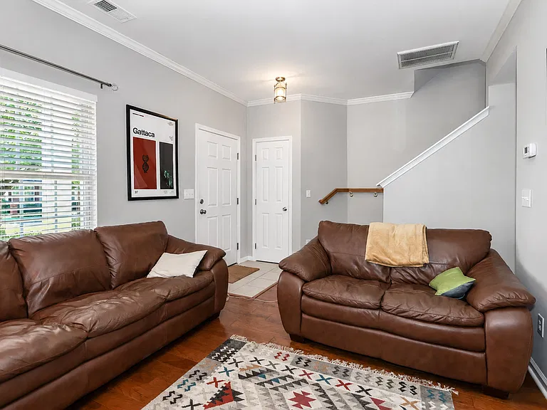 17819 Delmas Dr — Photo 42