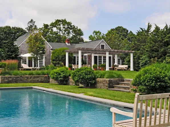 4405 Noyac Rd, Sag Harbor, NY 11963