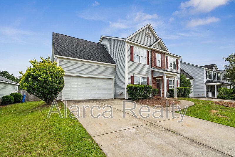 1st image of 105 Daventry Pl