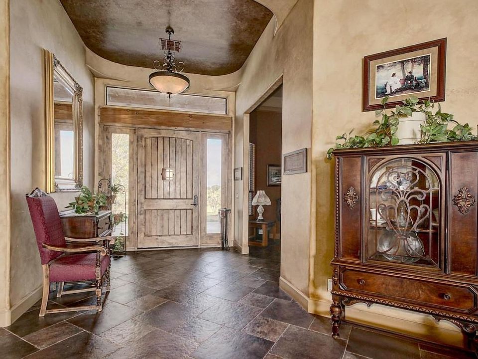 1st image of 2809 E Caitlin Way