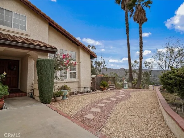 9730 Mustang Way, Sunland, CA 91040