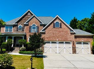305 Ambermore Pl, Cary, NC 27519