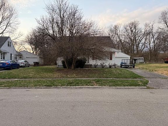 2nd image of 1098 Rydale Rd