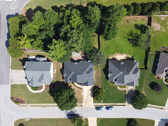 5th image of 29 Sedgefield Overlook