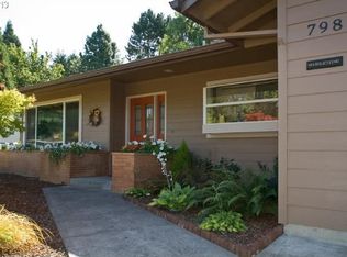 798 NE Delsey Rd, Hillsboro, OR 97124