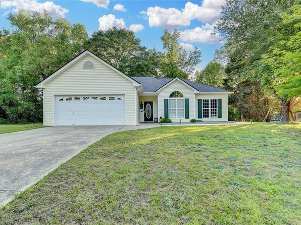 37 Maple Walk, Braselton, GA 30517