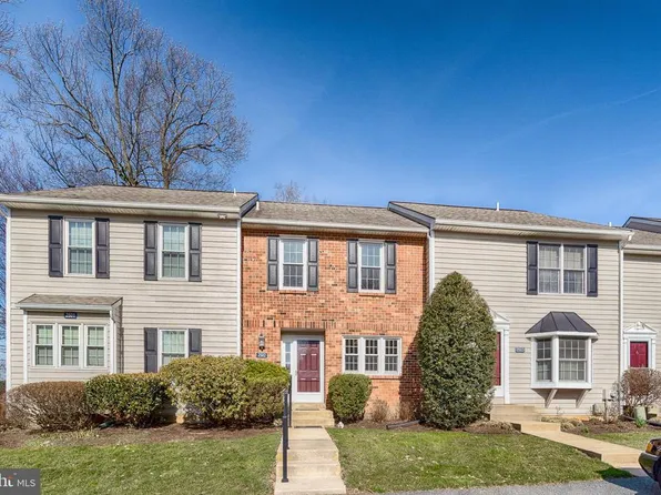 2502 Crestline Ct, Glen Mills, PA 19342