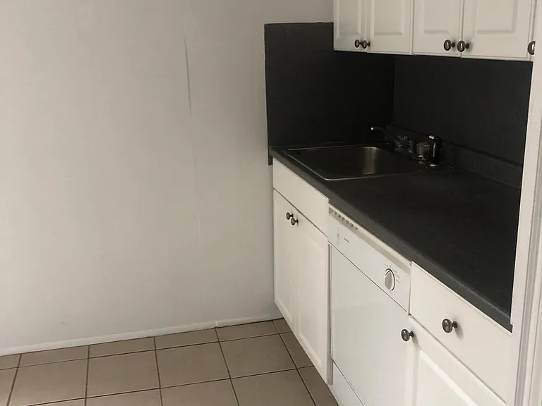 416 N Terrace Ave #3 — Photo 1