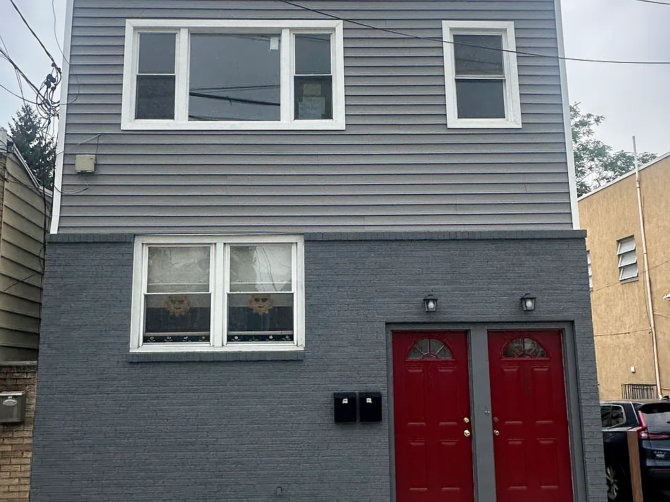 239 Wessington Ave #2